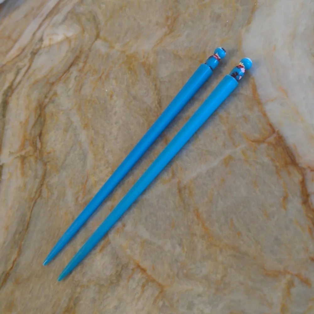 Chopsticks chop stick
